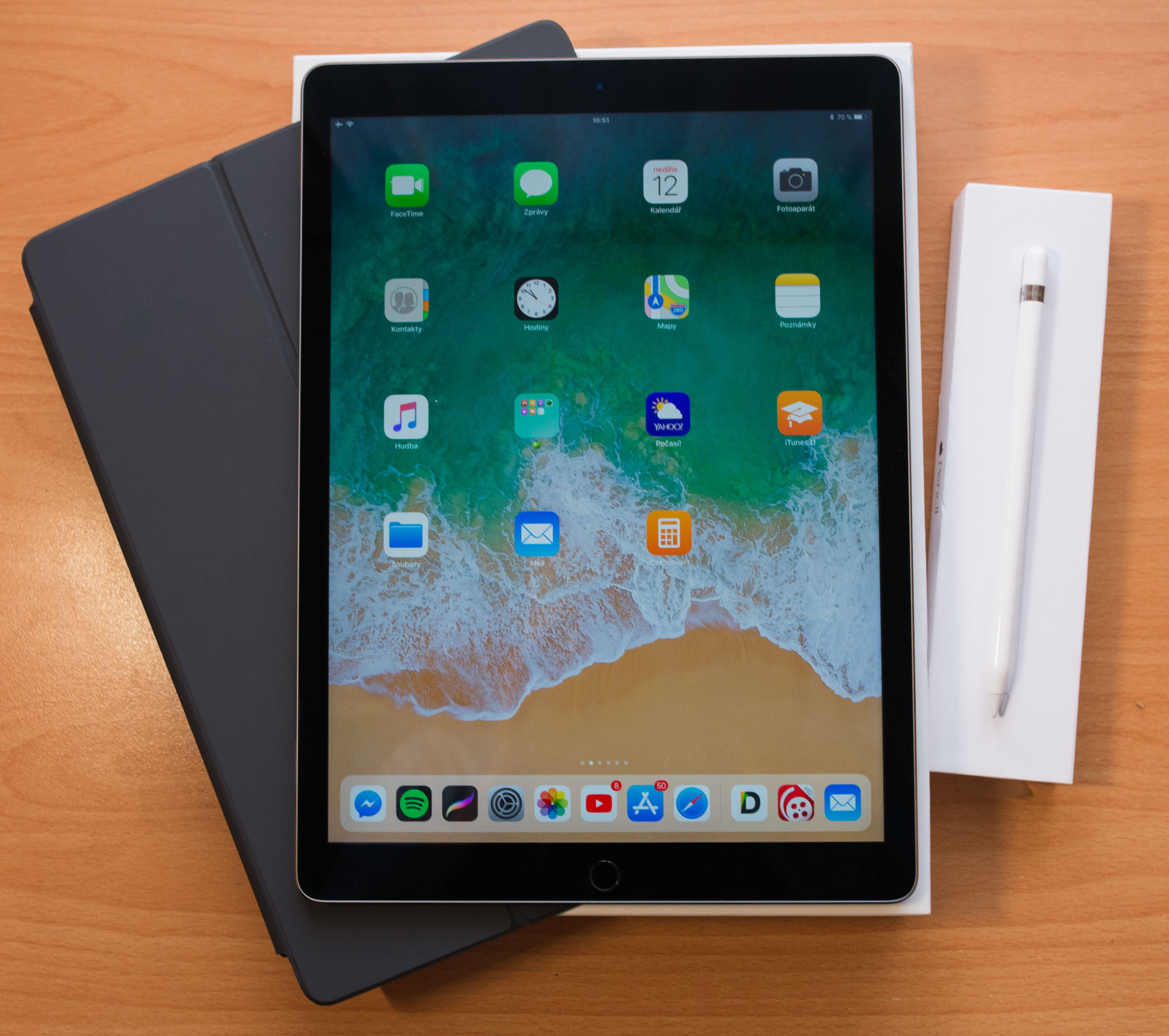 iPad Pro 12,9“ 128GB, Apple Pencil,Cover - Apple Bazar