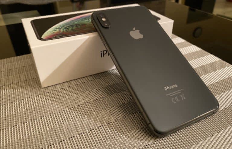 Apple iPhone Xs Max 256GB Space Gray - Apple Bazar