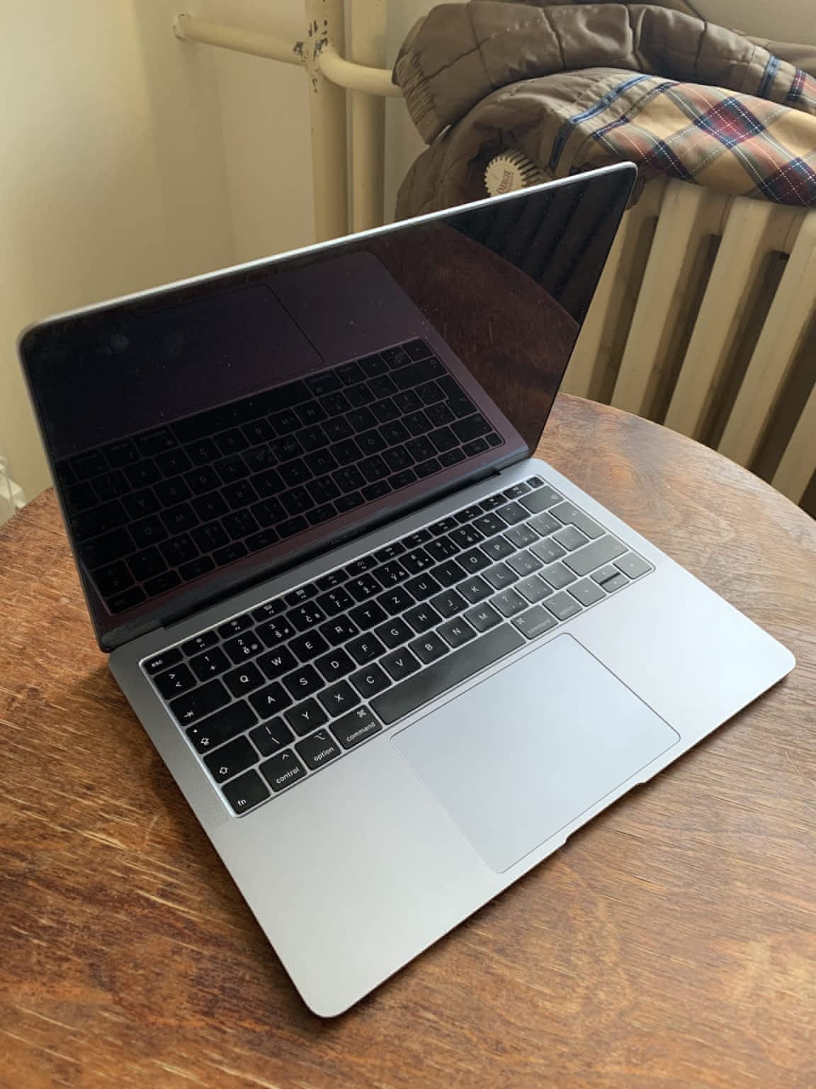 高性能 MacBook Air 2018 i5 8GB 512GB シルバー+spbgp44.ru