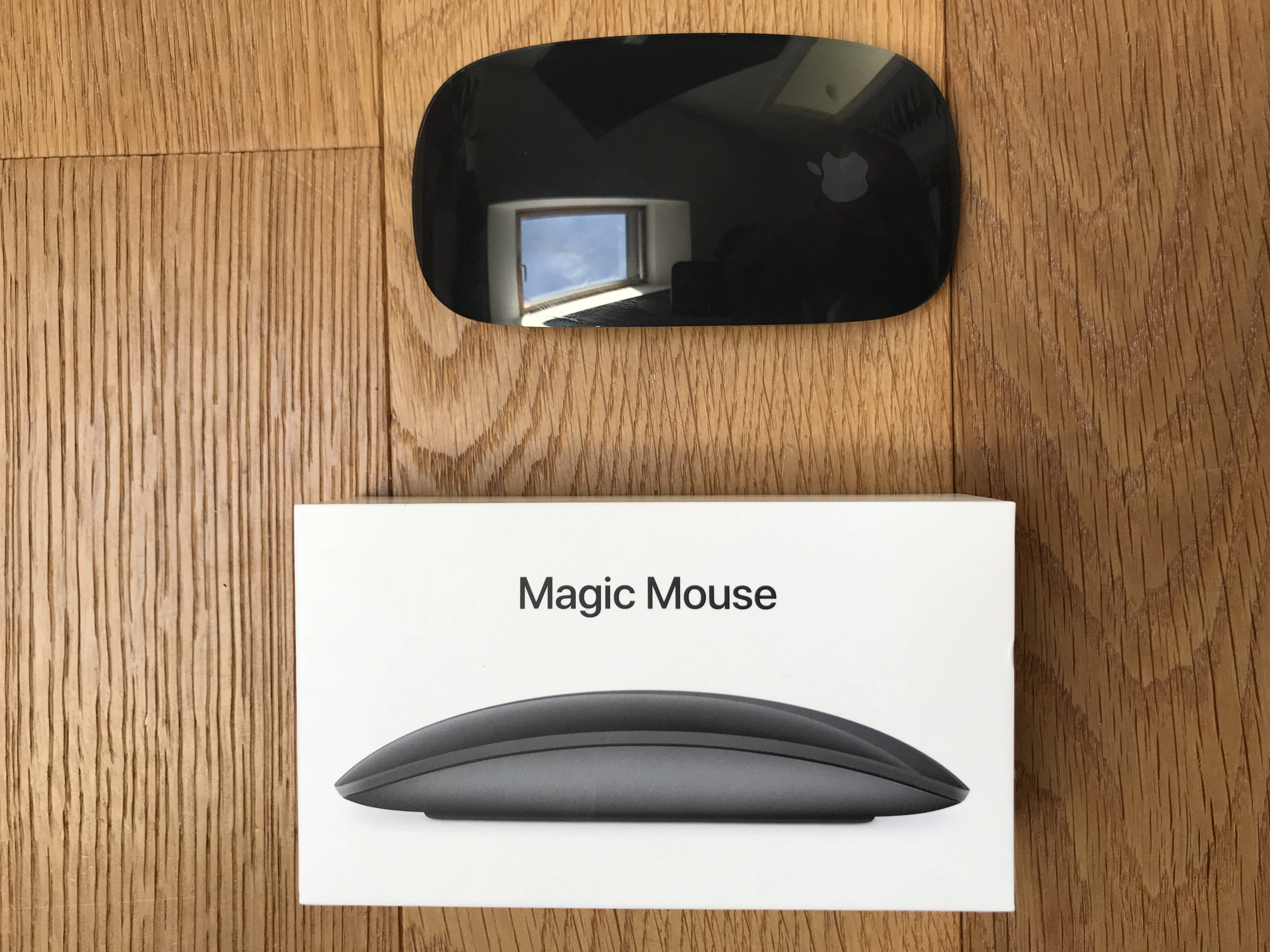 Magic Mouse 2 - Space Gray - Apple Bazar