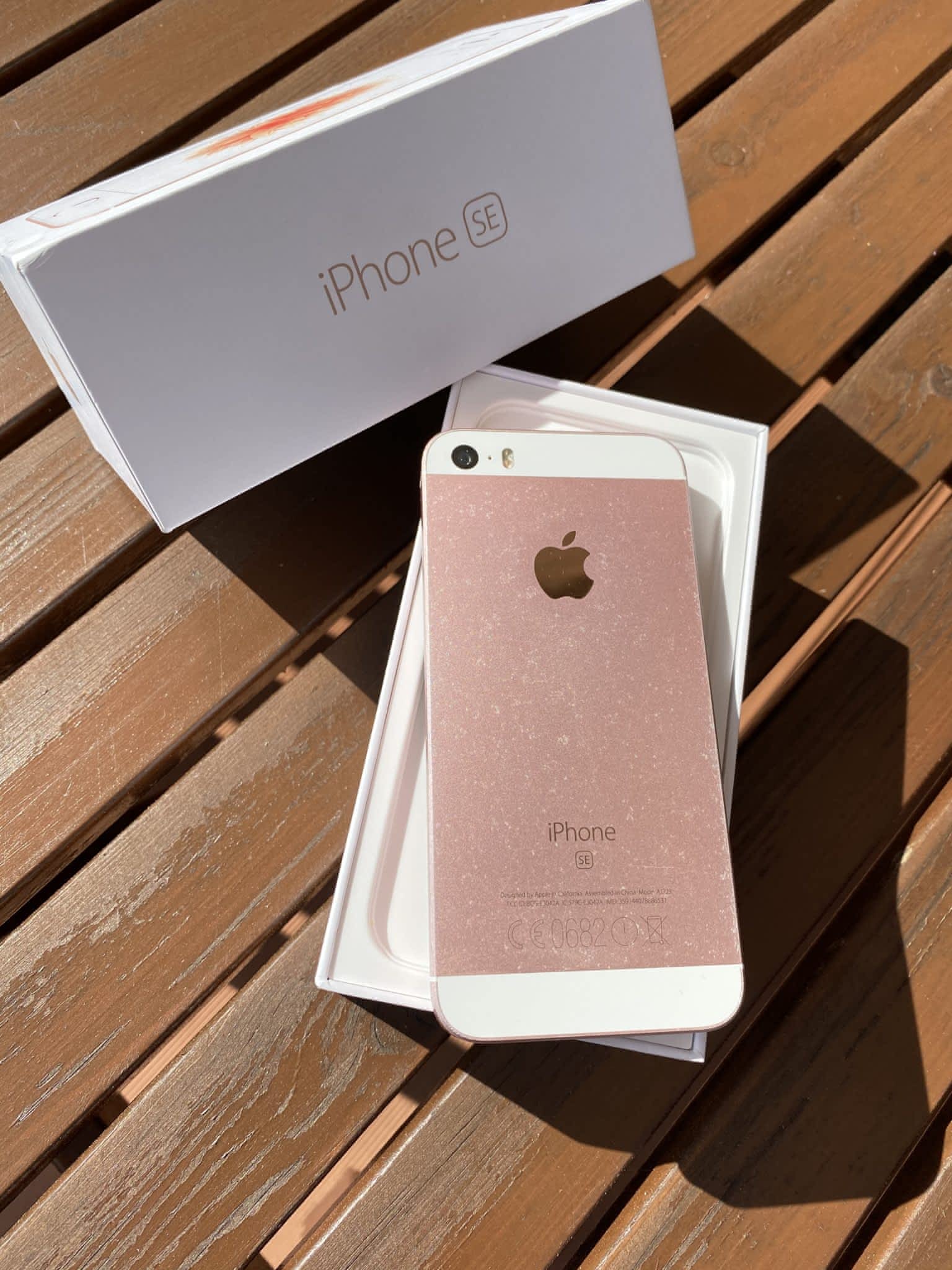 Iphone Se 16gb Rose Gold Apple Bazar