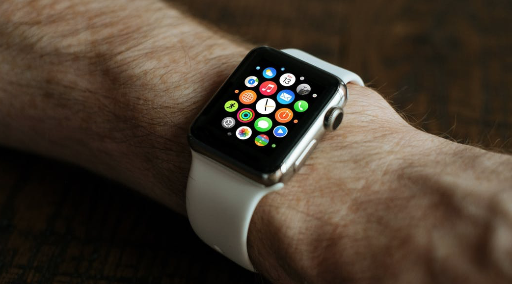 Jak sledovat dite přes Apple Watch?