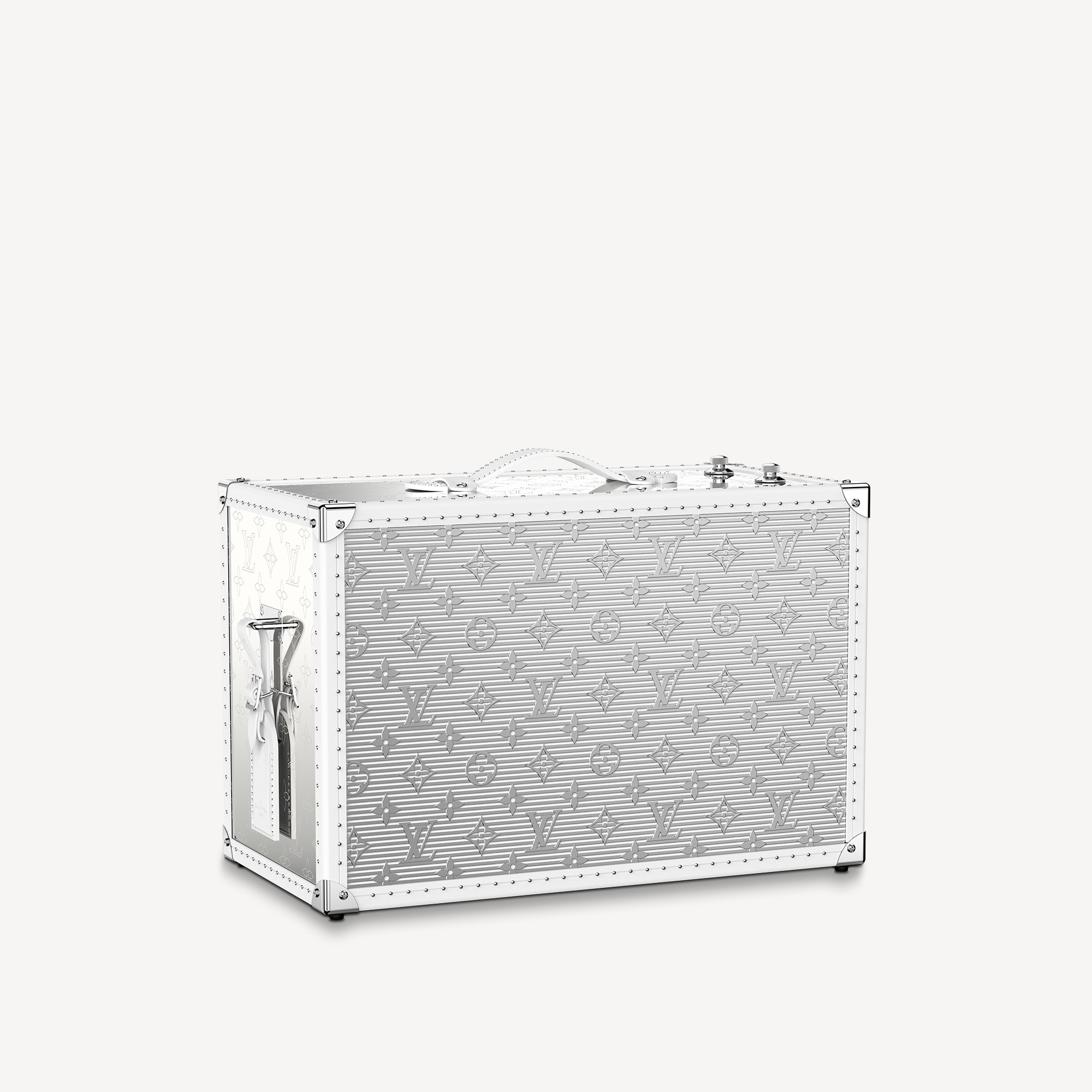 Louis Vuitton  Louis Vuitton Mens Fall Winter 2020 Double function  Speakers as Trunks from Virgil Ablohs recent Louis Vuitton Fashion Show  Watch the show on Facebook and at httponlouisvuittoncom61801dZke   Facebook