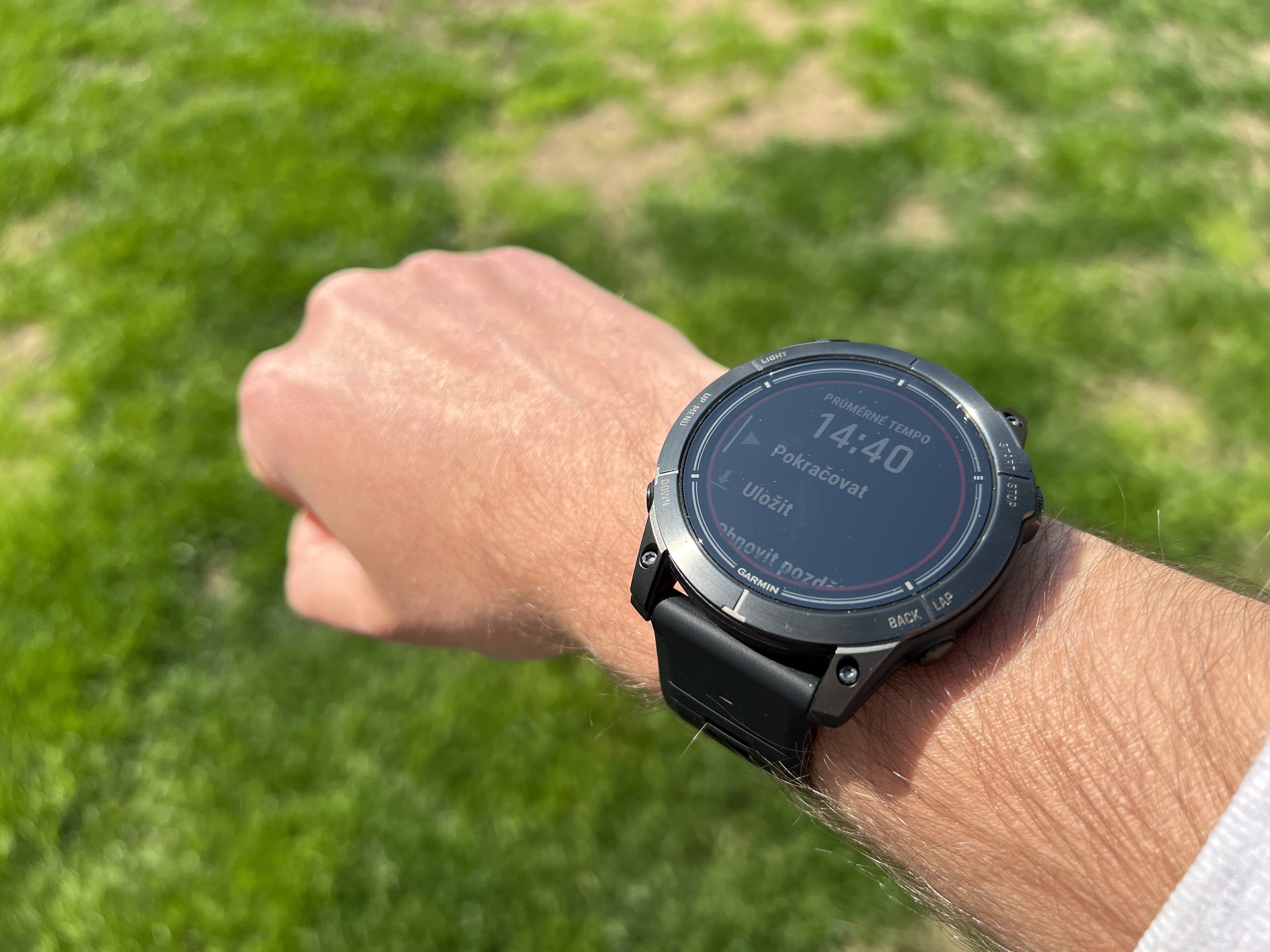 Recenze Garmin Epix Pro (Gen 2): Konečně skvělý displej, který nezabíjí  výdrž – Letem světem Applem